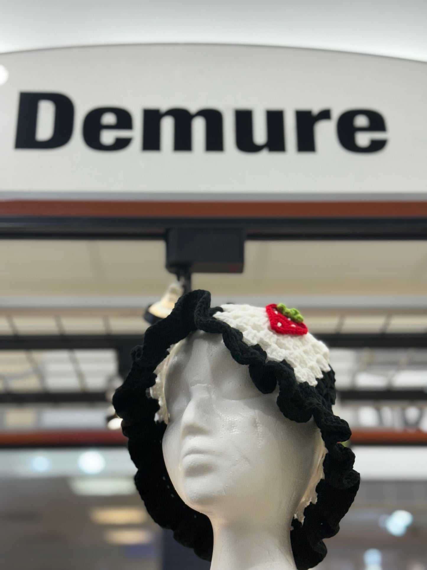 Knitted stylish bucket hats